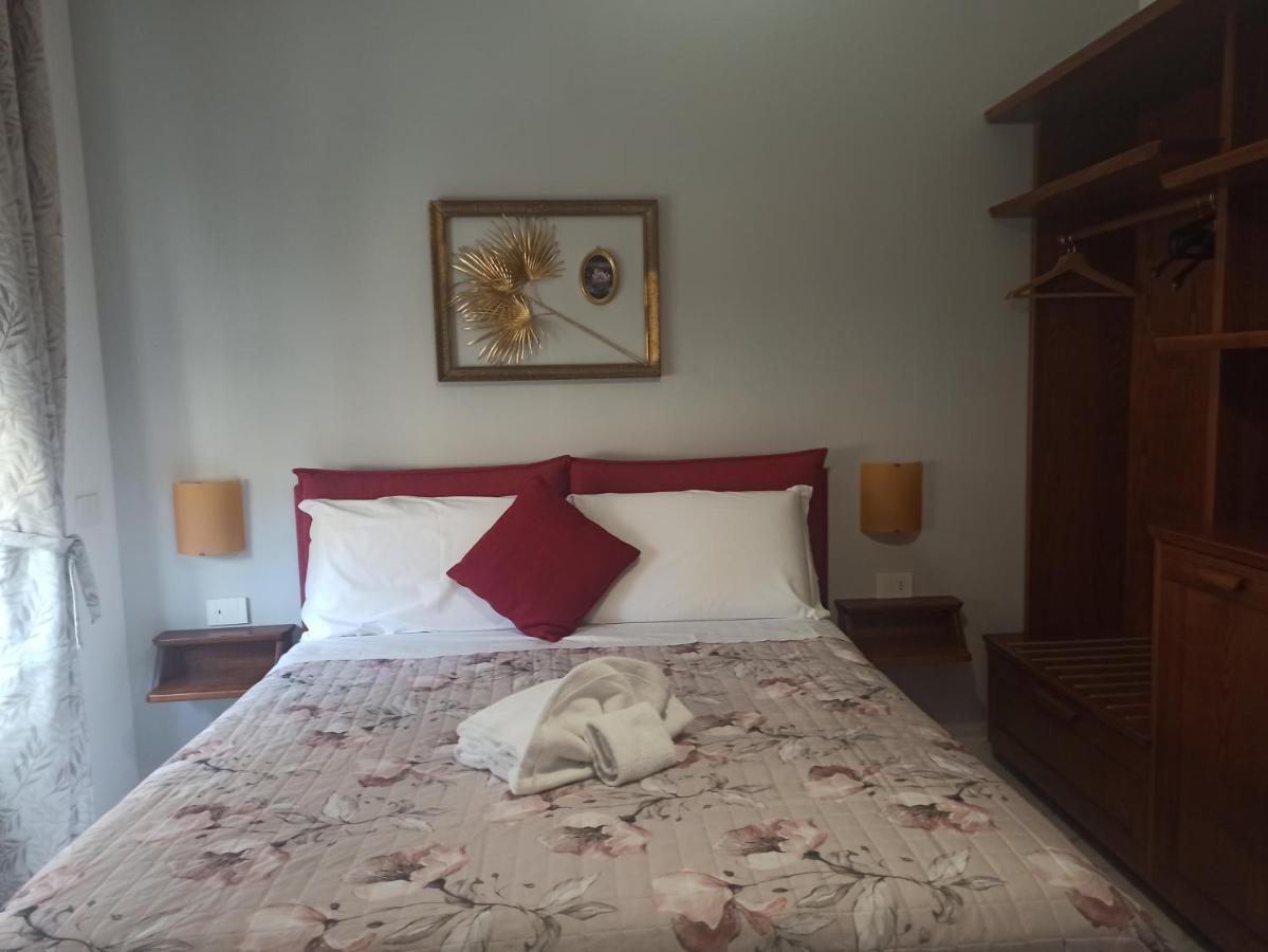 B&B Suite And Rooms San Giovanni Rome Exterior photo