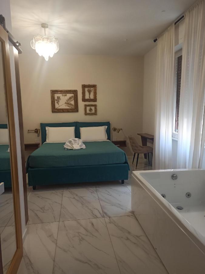 B&B Suite And Rooms San Giovanni Rome Exterior photo